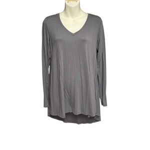 Hue brand size small Gray V-Neck Women's Top tunic length